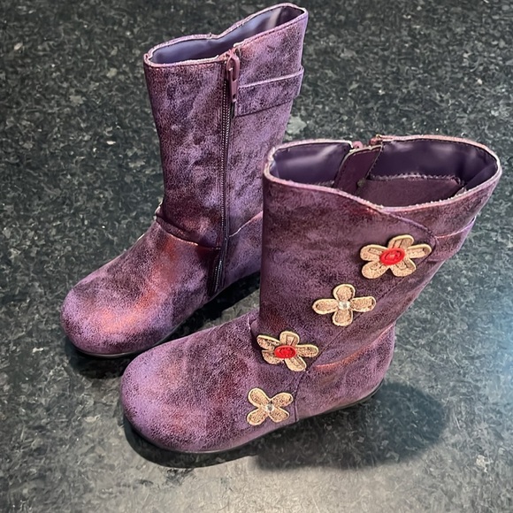 Floral Embellished Purple Boots - Picture 6 of 6